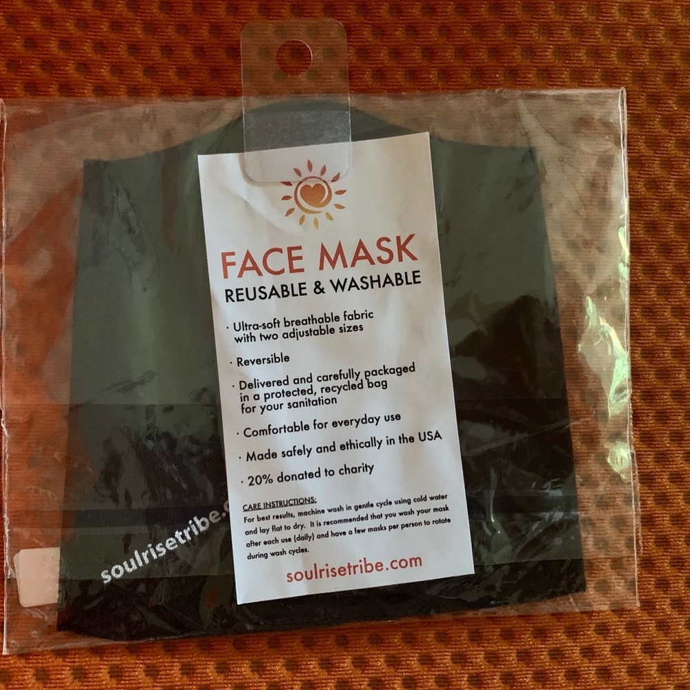 REUSABLE & WASHABLE FACE MASK - MUSTACHE 😷 - Picture 3 of 5